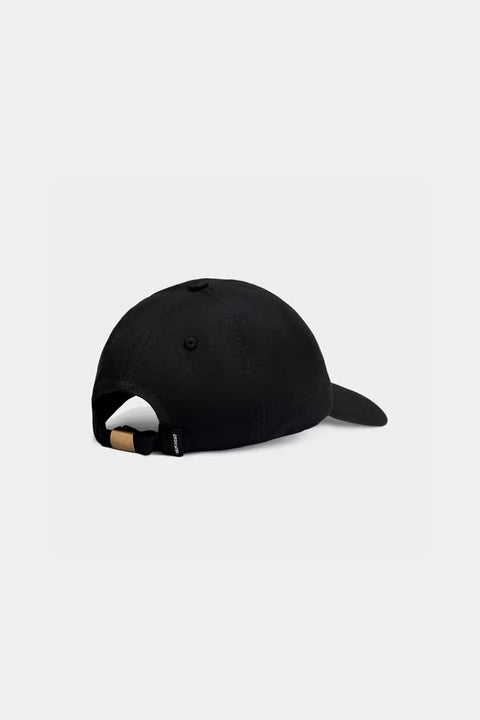 Soft Cap Slussen Turista Black von Dedicated, schwarze 6-Panel-Cap aus Bio-Baumwolle, Turista-Motiv vorne, verstellbarer Metallriemen