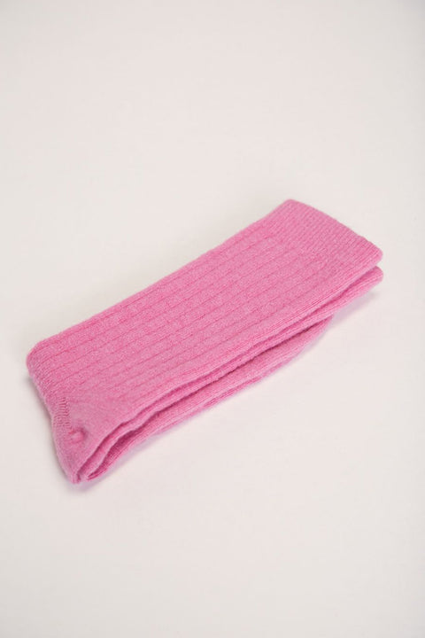 Warme Merino Wollsocken in stilvollem Magenta