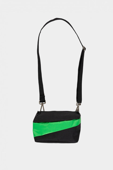 Modische Crossbody Tasche in Schwarz und Grün von Susan Bijl