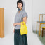 Nachhaltige gelbe Einkaufstasche Susan Bijl Small TV Yellow