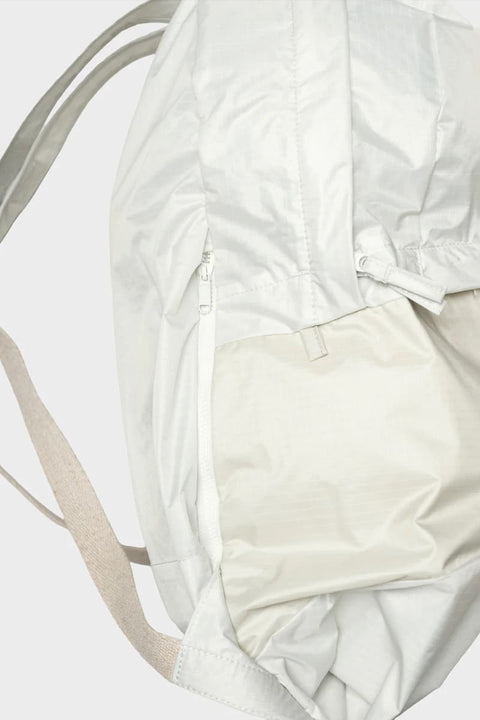 Wasserdichter 70D-Rucksack aus recyceltem Nylon, PFAS-frei