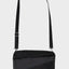 Leichte und wasserdichte Crossbody-Tasche in Schwarz von Susan Bijl