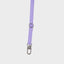 Der verstellbare New Strap in hell-lila als stylischer Gurt oder Schlüsselband
